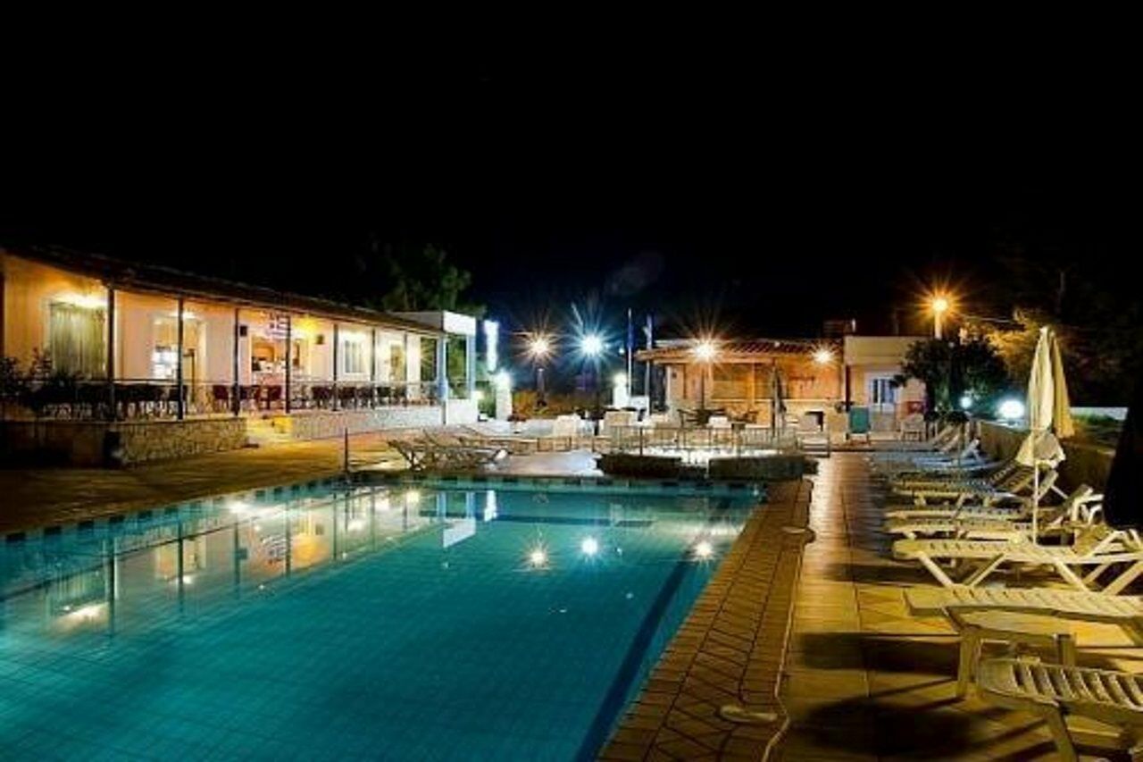 Hotel Plessas Palace Alykanas  Facilities photo